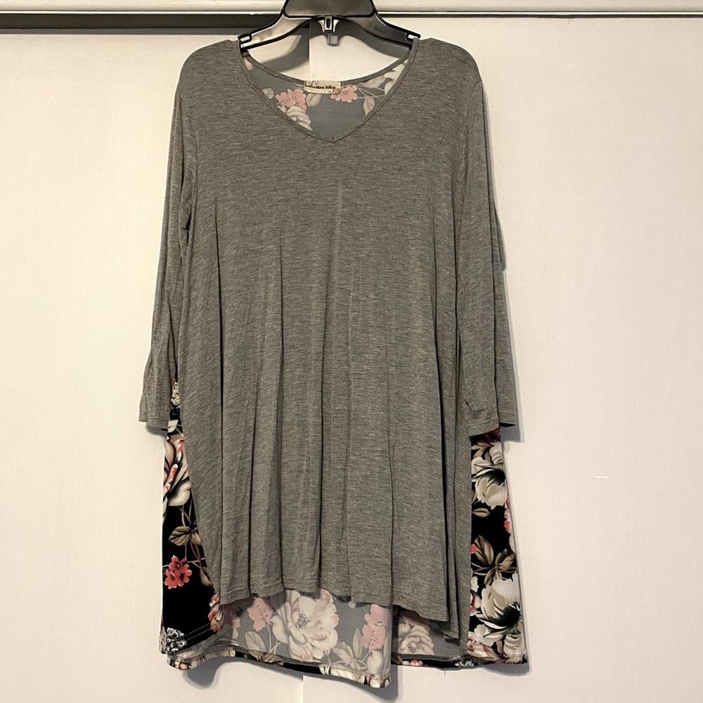 Southern Stitch Top Size Large